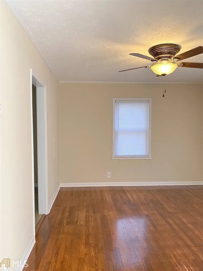 Photo - 4560 Burks Rd