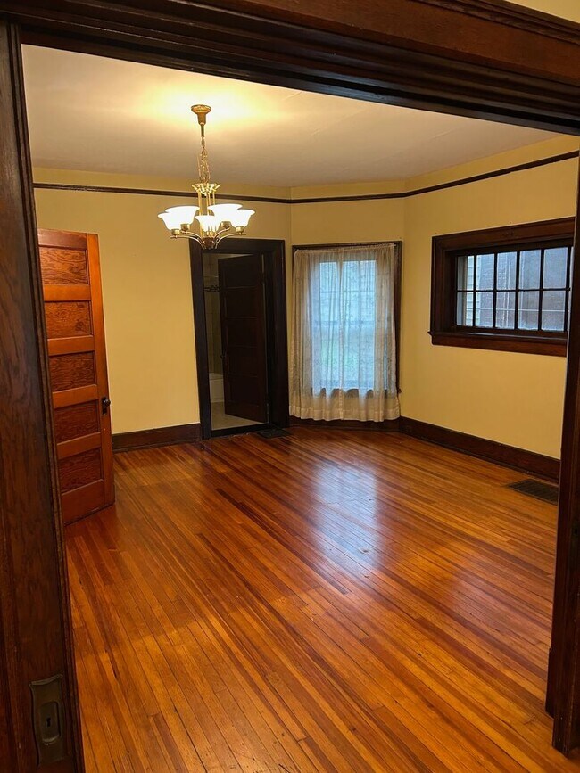 Photo - 2027 Murray Ave Unit 2027 Murray Ave 1
