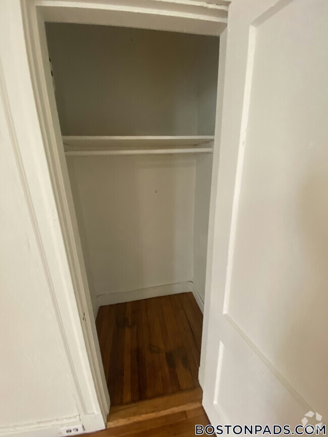 Building Photo - 1167 Boylston St Rental