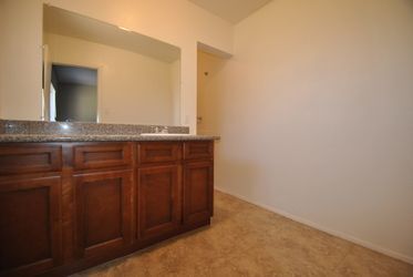 Photo - 2520 N 26th St