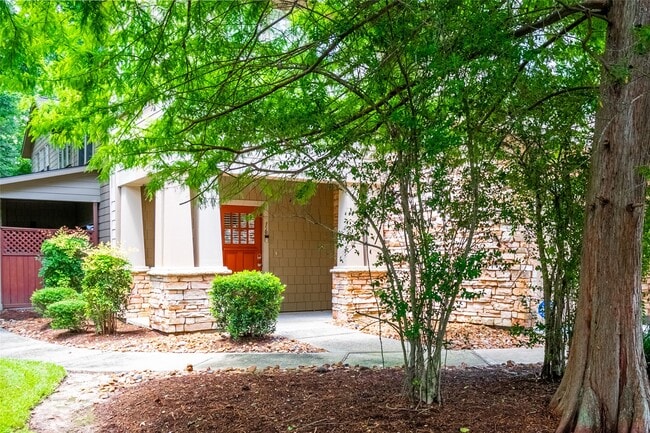 Photo - 16 Scarlet Woods Ct
