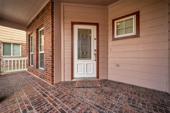Photo - 21611 Mt McKinley Way