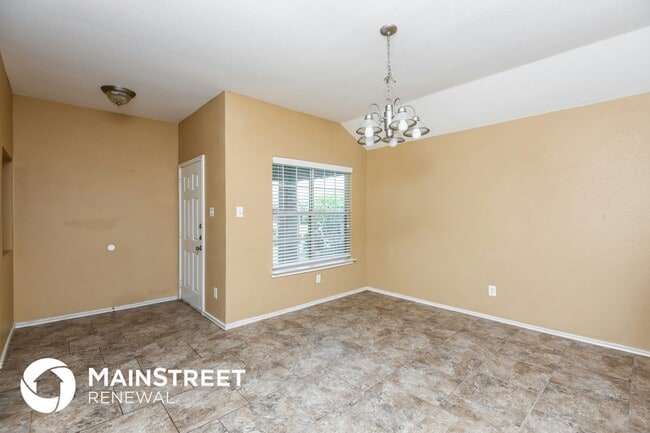 Photo - 3457 Cayman Dr