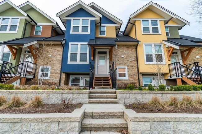 Building Photo - 45455-45455 Spadina Ave