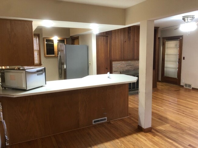 Photo - Large Open Concept House!