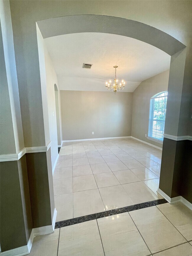 Photo - 9135 Gianna Ct