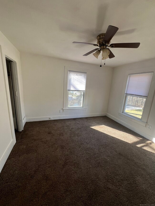 26 River Rd Apartment New Milford, CT