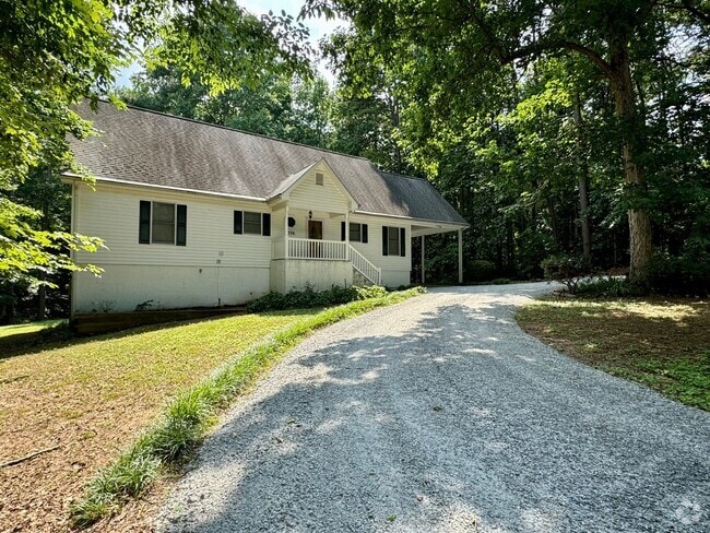 Building Photo - Location, Community, Quality Living. It St... Rental