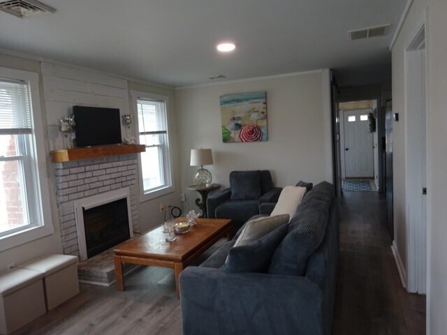 Photo - 83 Shore Ave