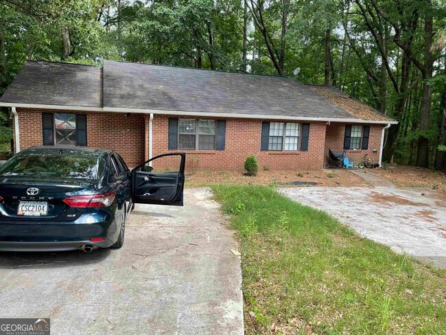 Building Photo - 150 Hunters Ln Unit A