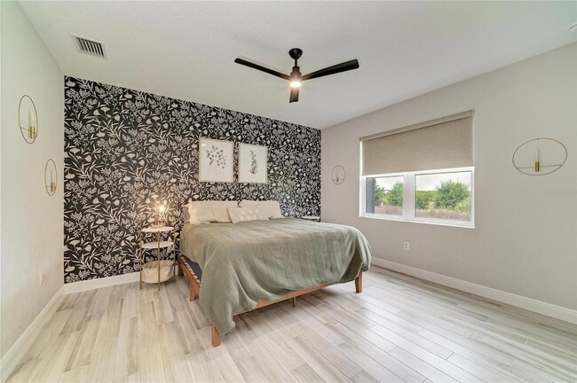 Photo - 1079 Waterline Ct