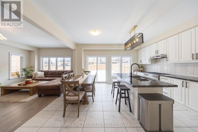 Photo - 91 Kennedy Blvd