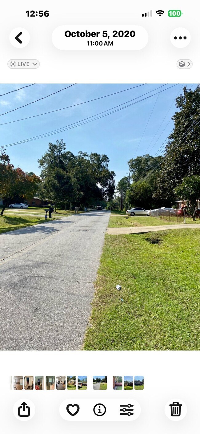 Photo - 527 Englewood Dr