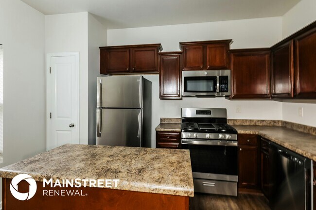 Photo - 6069 Semaphore Rdg