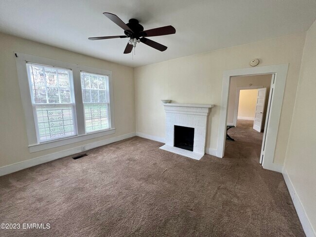 Photo - 3219 23rd Ave