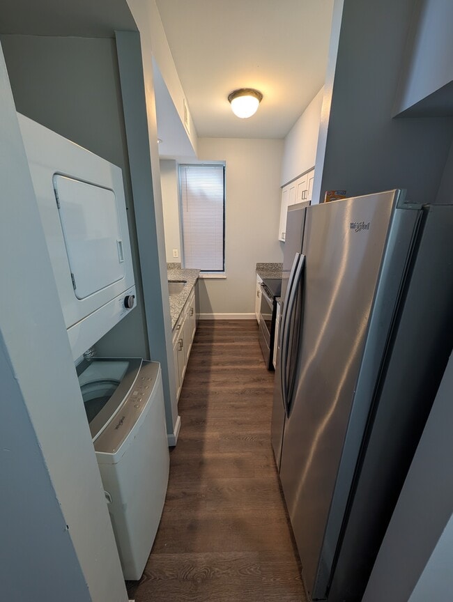 3845-3847 Folsom Ave