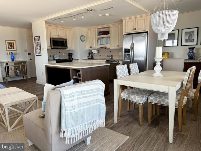 Photo - 9600 Atlantic Ave Unidad 804