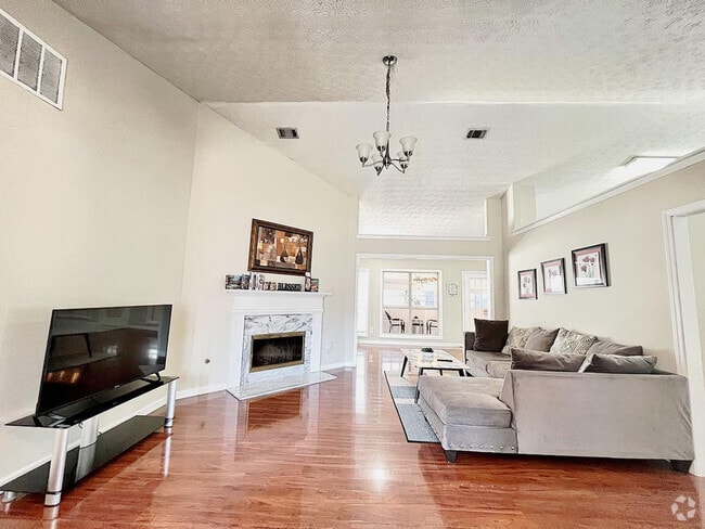 Building Photo - 4710 Cambridge Park Ct NW Rental