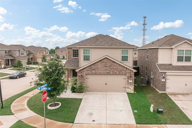 Building Photo - 412 Glenwick Ln