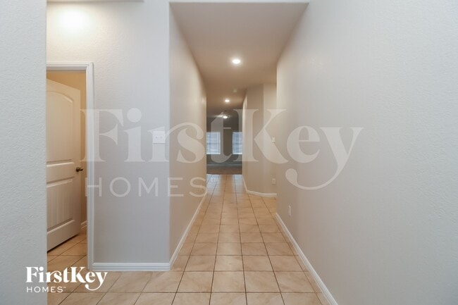 Photo - 712 Rutherford Dr