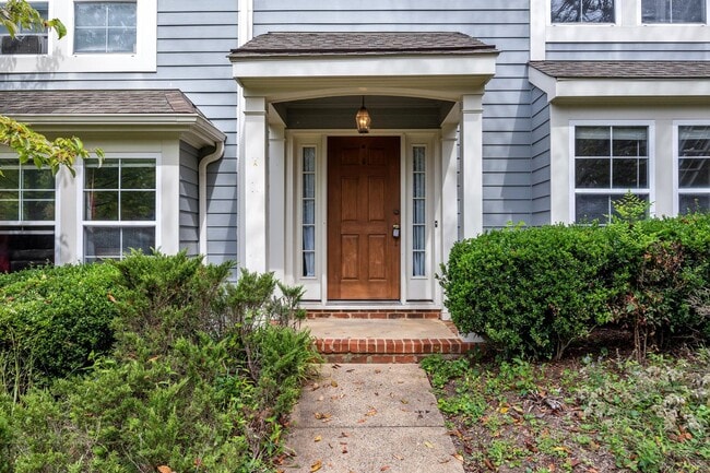 Photo - 3203 Gateway Cir