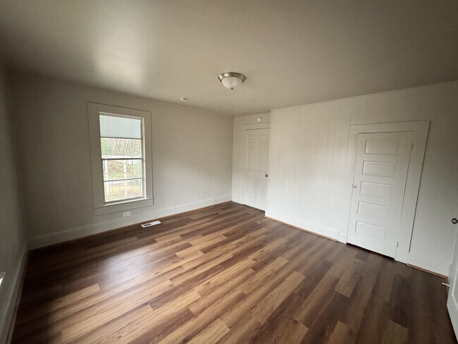 Photo - 5709 13th St S