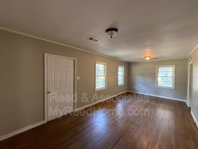 Photo - 7618 Marvin Rd