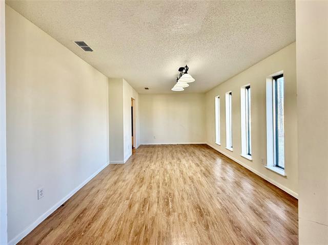 Photo - 2000 SE 10th St