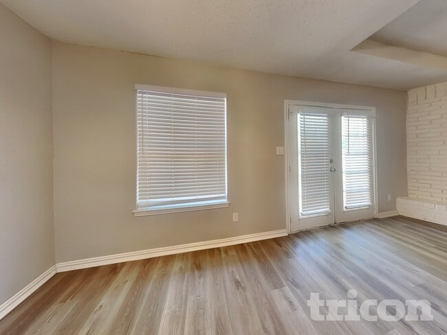 4115 Cypress Springs Dr