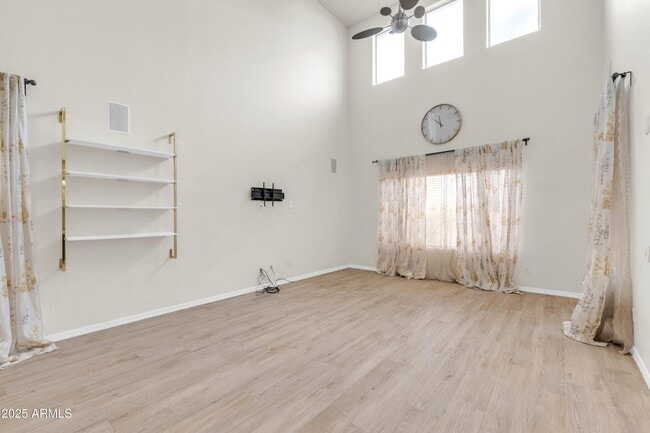 Photo - 2040 W Kathleen Rd