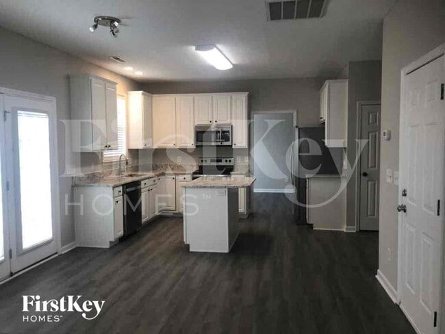 Photo - 2900 Hickman Ln