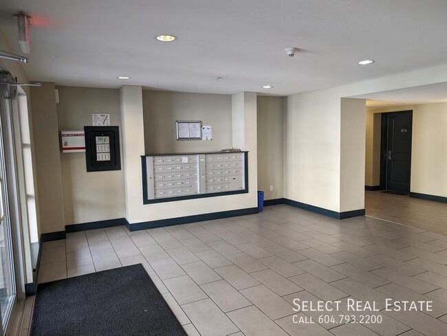 Photo - 45561 Yale Rd