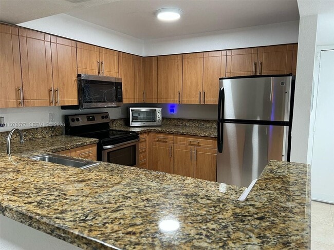 Photo - 5221 Geneva Ct Unit 103