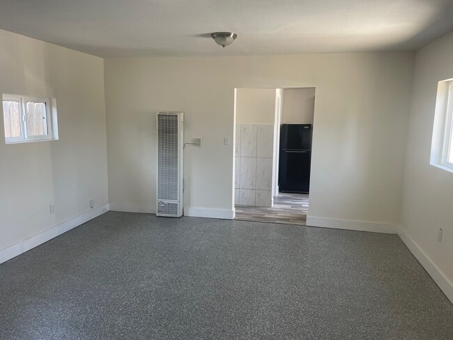 Photo - 1733 W 150th St Unit B