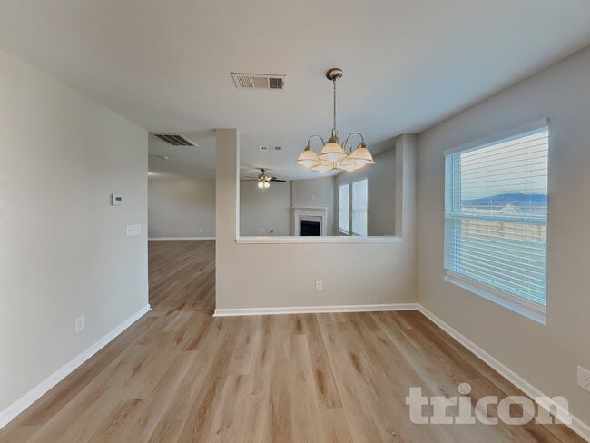 Photo - 1021 Patmore Ln