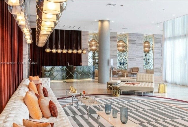 Photo - 2000 Metropica Wy Unit 2507