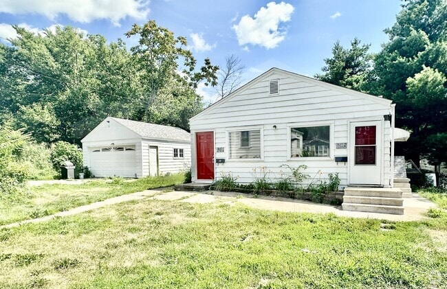 Building Photo - 1210 West St Rental