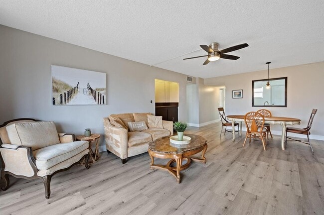 Photo - 403 NW 68th Ave Unit 517