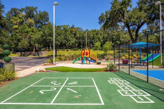 Canyon Park apartments — community photo