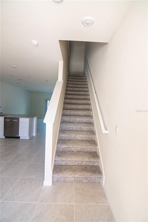4647 Green Palm Ln