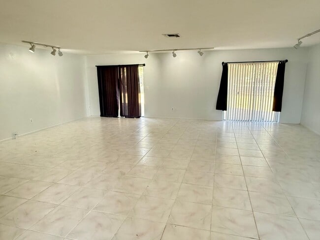 Photo - Charming 2 Bedroom, 2 Bathroom Single-Family Home in the Orlando Area!