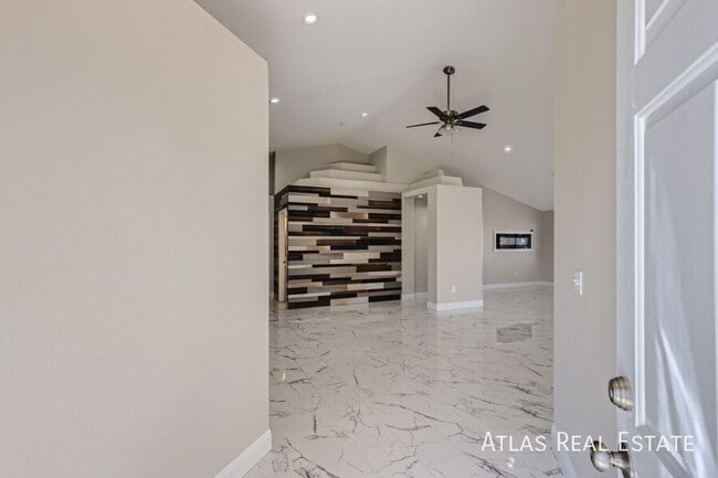 Photo - 7824 White Grass Ave
