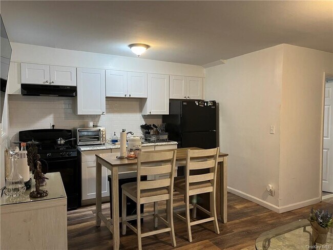 Photo - 431 Parkview Ave