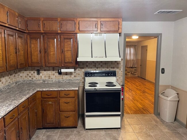 Photo - 3 Bedroom 3 Bath Home