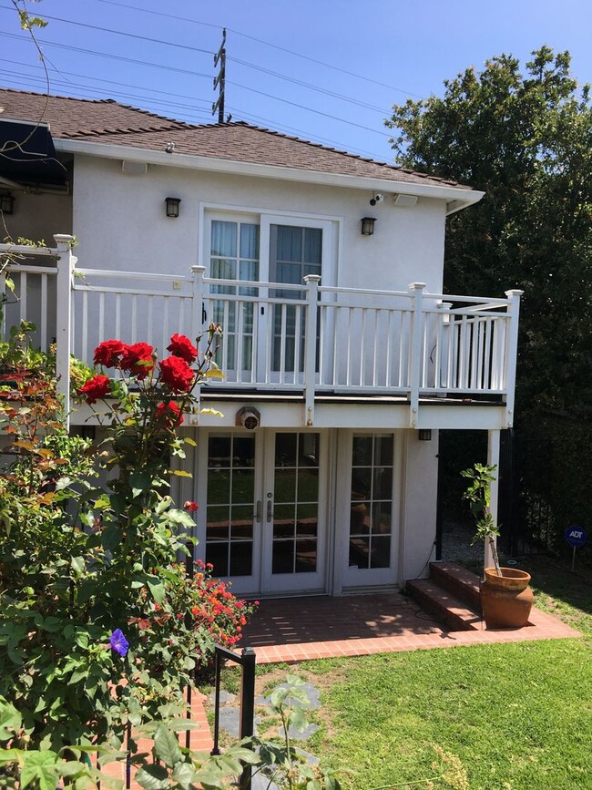 Your Charming Home in Cheviot Hills 4B/3B - Your Charming Home in Cheviot Hills 4B/3B