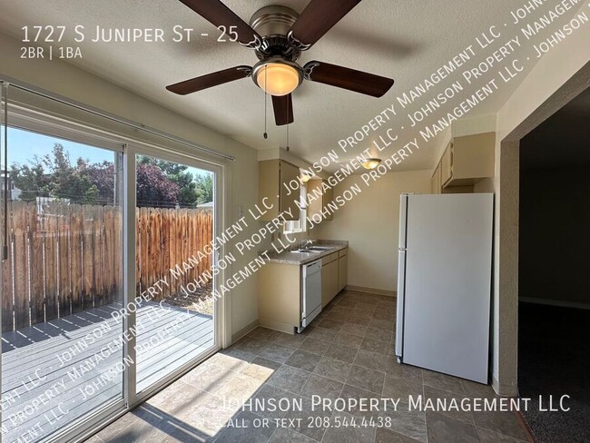 Photo - 1727 S Juniper St Unit 25