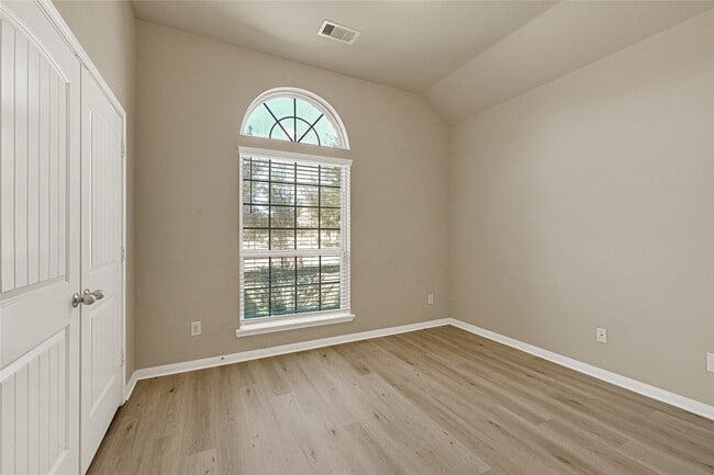 Photo - 11011 Gallant Flag Dr