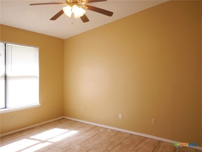 Photo - 1510 Westway Dr