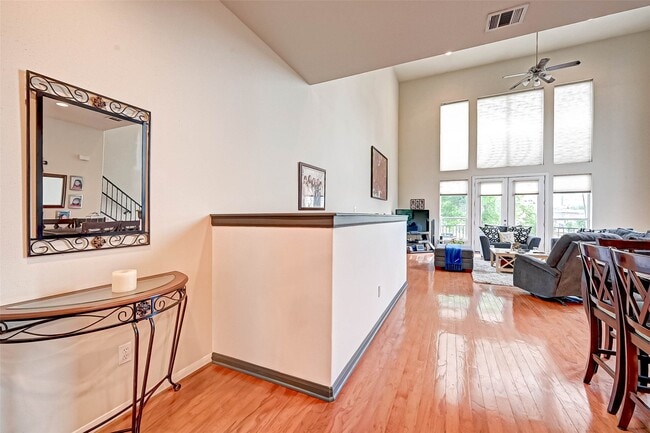 Photo - 1302 Emancipation Ave