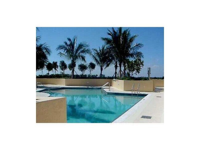 2475 Brickell Ave Unit 766